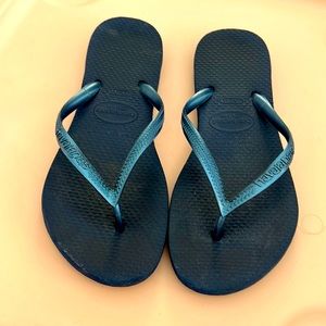 Havaianas blue slim flip flops